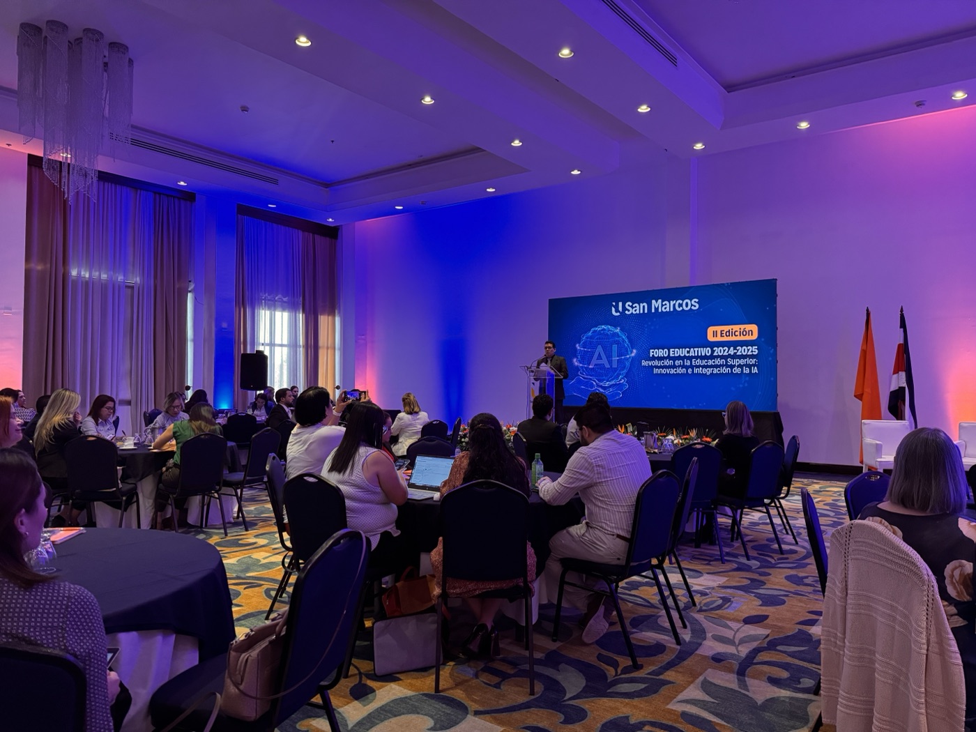 Sesión del Foro Educativo de la Universidad San Marcos